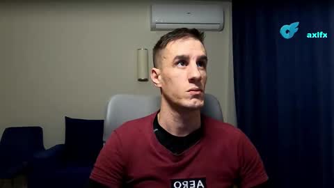 Axl online show from February 10, 8:35 pm