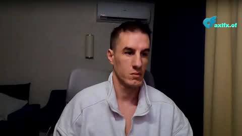 Axl online show from February 15, 1:57 am