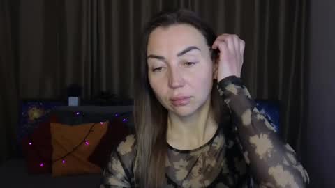 Jully online show from February 27, 4:52 am