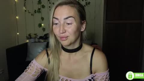 Jully online show from September 12, 5:24 pm