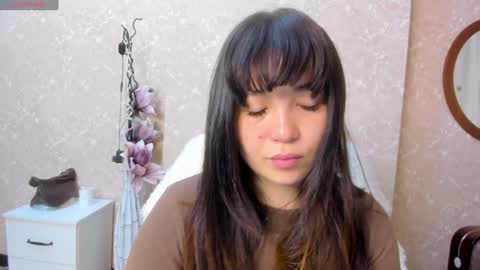 Snapshot of aya_moon chatting on January 22, 3:31 am Aya Moon online show from January 22, 3:31 am