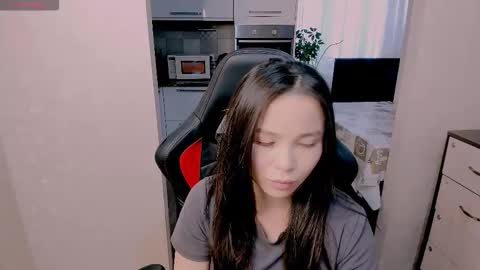 Snapshot of aya_moon chatting on November 14, 4:44 am Aya Moon online show from November 14, 4:44 am