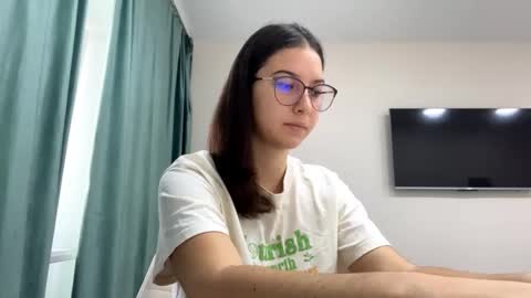 Snapshot of ayakoslotemaker chatting on November 20, 7:30 am Allison online show from November 20, 7:30 am