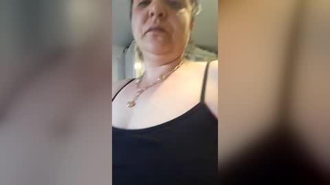 Snapshot of ayanna_meress chatting on July 6, 5:15 pm ayanna_meress online show from July 6, 5:15 pm