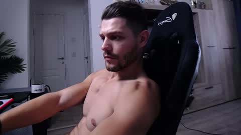 Snapshot of aydanblakeofficial chatting on October 22, 11:54 am Aydan Blake Official online show from October 22, 11:54 am