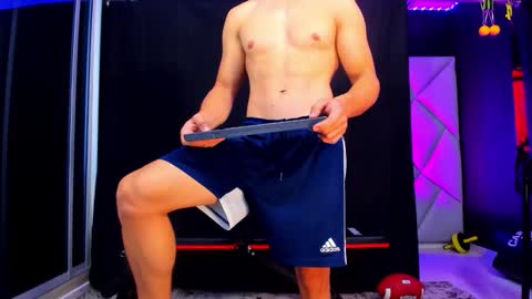 Ayden Miller online show from October 27, 2:37 am