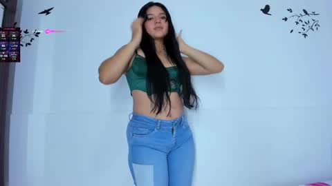 Snapshot of ayheleen_sexygirl3 chatting on October 10, 9:36 pm Mariana online show from October 10, 9:36 pm