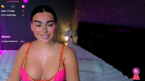  Ayla Demir  online show from November 15, 10:59 pm