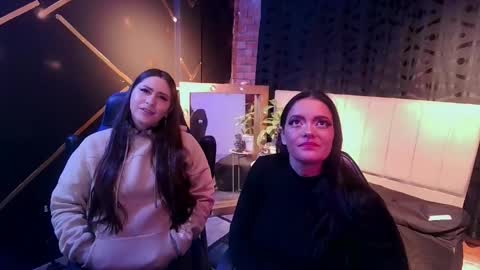 Snapshot of ayla_ny chatting on April 28, 6:29 am nany online show from April 28, 6:29 am