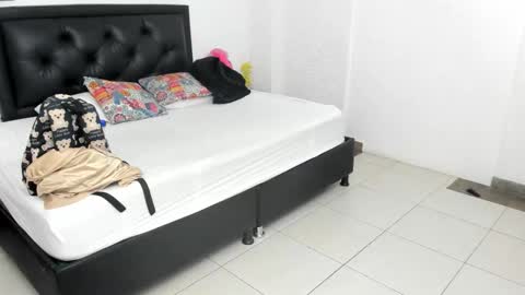 ayleen miller online show from March 2, 1:18 pm