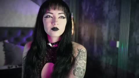 Aylen online show from June 16, 7:05 pm