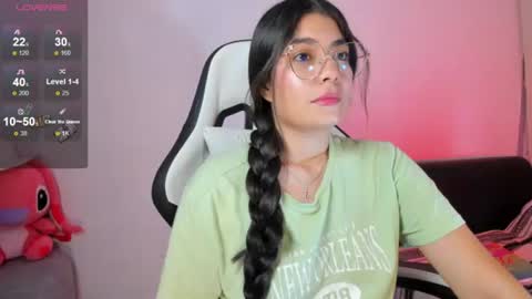 Aylen online show from June 24, 1:04 am