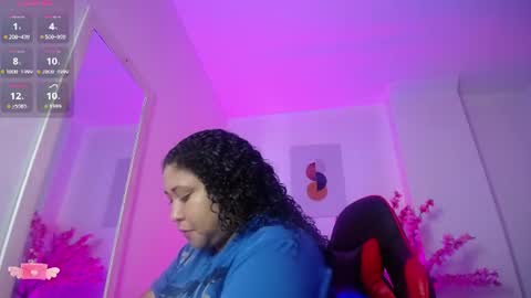 Ayliinn  online show from June 17, 1:41 am
