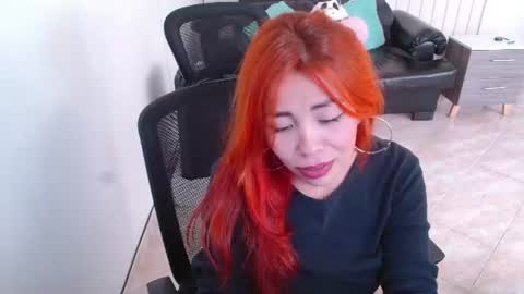 Aylin online show from August 4, 6:43 pm