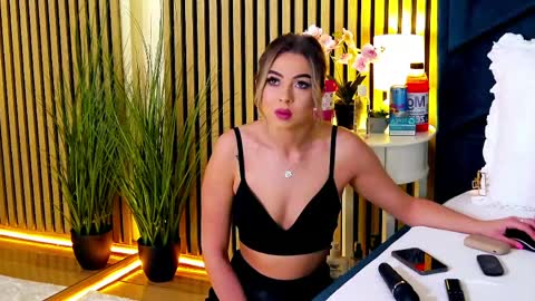 AylinRosee online show from May 8, 2:50 am