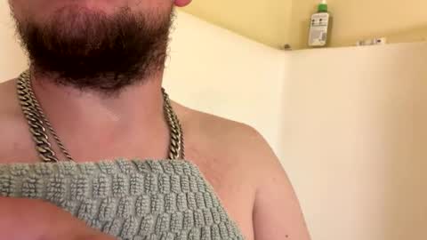 AyooItsMe online show from October 14, 11:05 pm