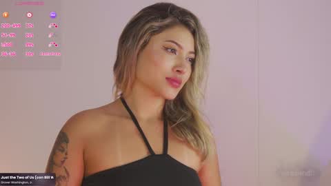 Snapshot of ayralee chatting on January 21, 4:43 am Ayra L online show from January 21, 4:43 am