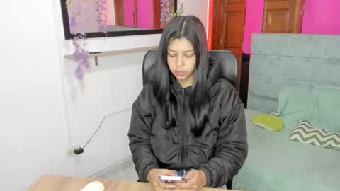 Aysha online show from May 6, 3:35 am