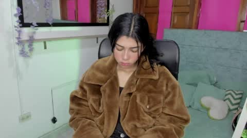 Snapshot of aysha_winxs chatting on May 22, 3:24 am Aysha online show from May 22, 3:24 am