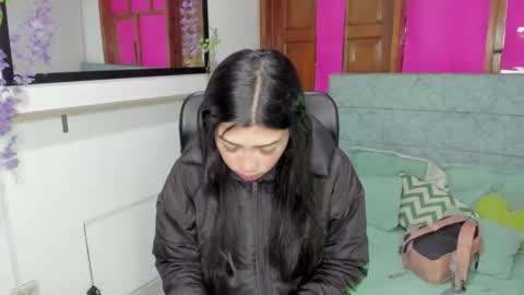 Snapshot of aysha_winxs chatting on June 10, 3:29 am Aysha online show from June 10, 3:29 am