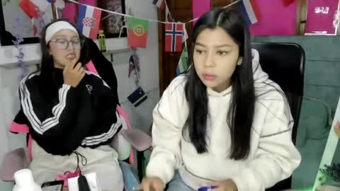 Snapshot of aysha_winxs chatting on June 17, 3:20 am Aysha online show from June 17, 3:20 am