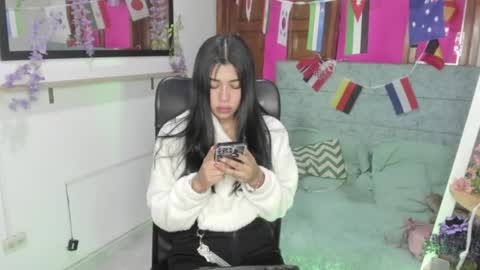 Snapshot of aysha_winxs chatting on July 7, 3:20 am Aysha online show from July 7, 3:20 am