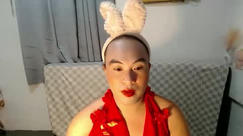 ayumi online show from April 4, 11:51 am