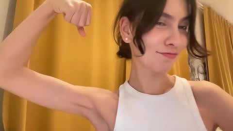 Snapshot of ayyababys chatting on December 14, 9:02 pm angel ayya online show from December 14, 9:02 pm