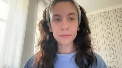 Snapshot of ayyababys chatting on September 30, 9:58 am angel ayya online show from September 30, 9:58 am