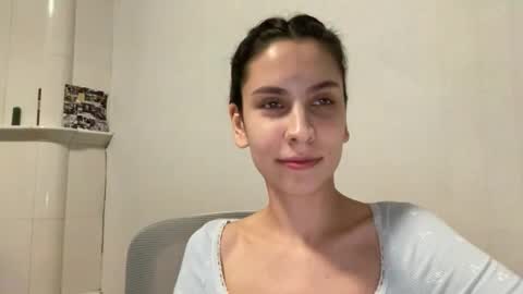 Snapshot of ayyababys chatting on January 6, 7:28 pm angel ayya online show from January 6, 7:28 pm