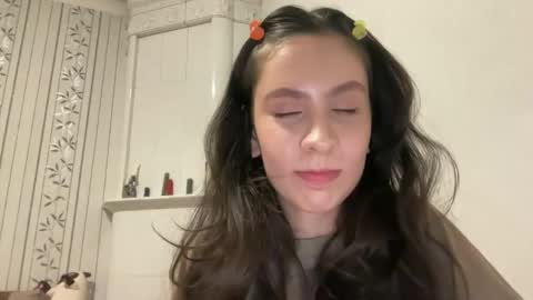 Snapshot of ayyababys chatting on February 13, 7:32 pm angel ayya online show from February 13, 7:32 pm