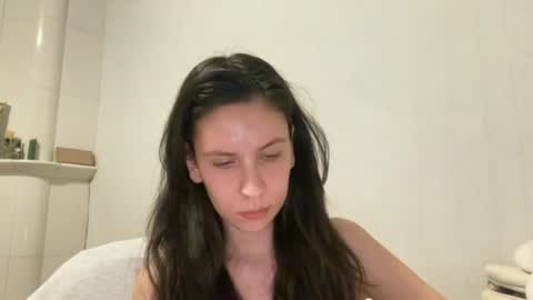 Snapshot of ayyababys chatting on June 18, 7:51 pm angel ayya online show from June 18, 7:51 pm