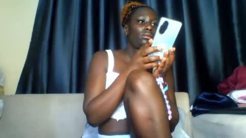 azaelia_iris online show from July 4, 6:03 pm