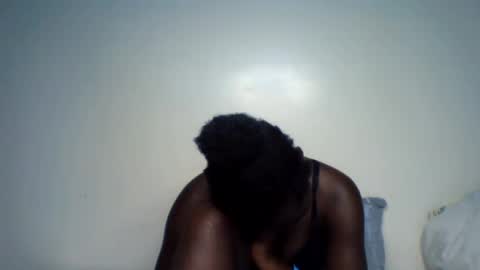 azaelia_iris online show from August 4, 6:43 pm