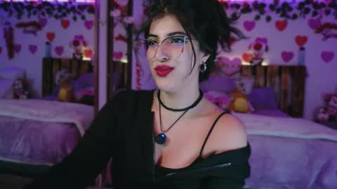 Snapshot of azaharnoor chatting on May 25, 11:44 pm Azahar online show from May 25, 11:44 pm