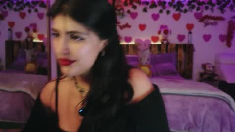 Snapshot of azaharnoor chatting on May 31, 12:19 am Azahar online show from May 31, 12:19 am