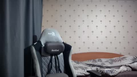 Snapshot of azazelmax chatting on September 29, 8:35 pm azazelmax online show from September 29, 8:35 pm