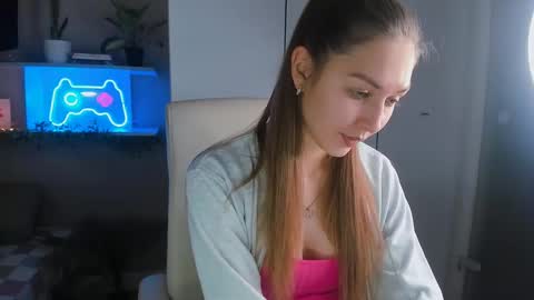 Snapshot of azeliaclark chatting on January 28, 6:28 pm Sofia online show from January 28, 6:28 pm