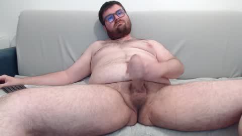 Snapshot of azer912 chatting on December 19, 9:17 pm Azer online show from December 19, 9:17 pm