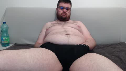 Snapshot of azer912 chatting on January 12, 12:39 am Azer online show from January 12, 12:39 am