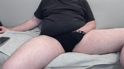 Snapshot of azer912 chatting on February 17, 8:58 pm Azer online show from February 17, 8:58 pm