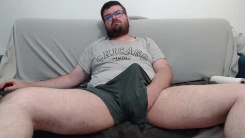 Snapshot of azer912 chatting on September 21, 9:55 am Azer online show from September 21, 9:55 am