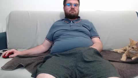 Snapshot of azer912 chatting on November 19, 8:31 pm Azer online show from November 19, 8:31 pm