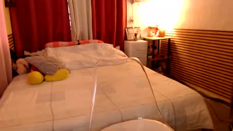 Snapshot of azianalina chatting on February 25, 2:47 am Lina online show from February 25, 2:47 am