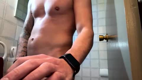 azks00 online show from December 4, 2:37 pm