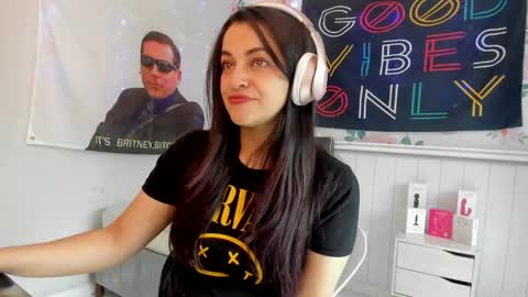 Azucena R online show from October 18, 3:13 pm