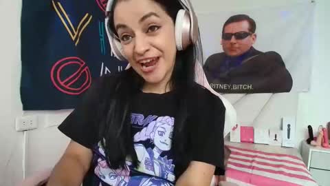 Azucena R online show from April 25, 3:42 pm