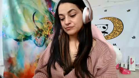 Azucena R online show from July 6, 4:20 pm