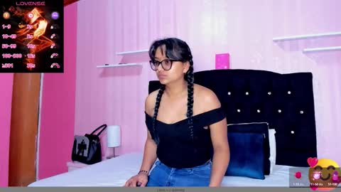 azul_moon online show from September 19, 3:30 am