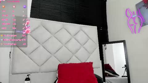 azul_moon online show from July 7, 7:23 am